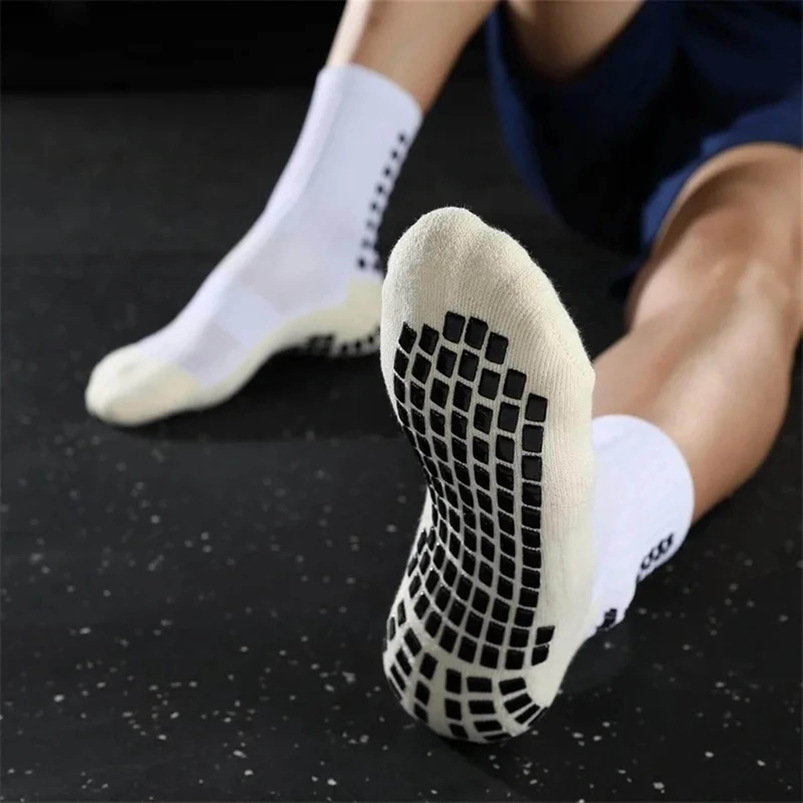 3 pary męskich skarpet do piłki nożnej z podszewką skarpetki do kostki modne wielokolorowe sportowe skarpety antypoślizgowe gumowa wkładka skarpety do połowy stopy