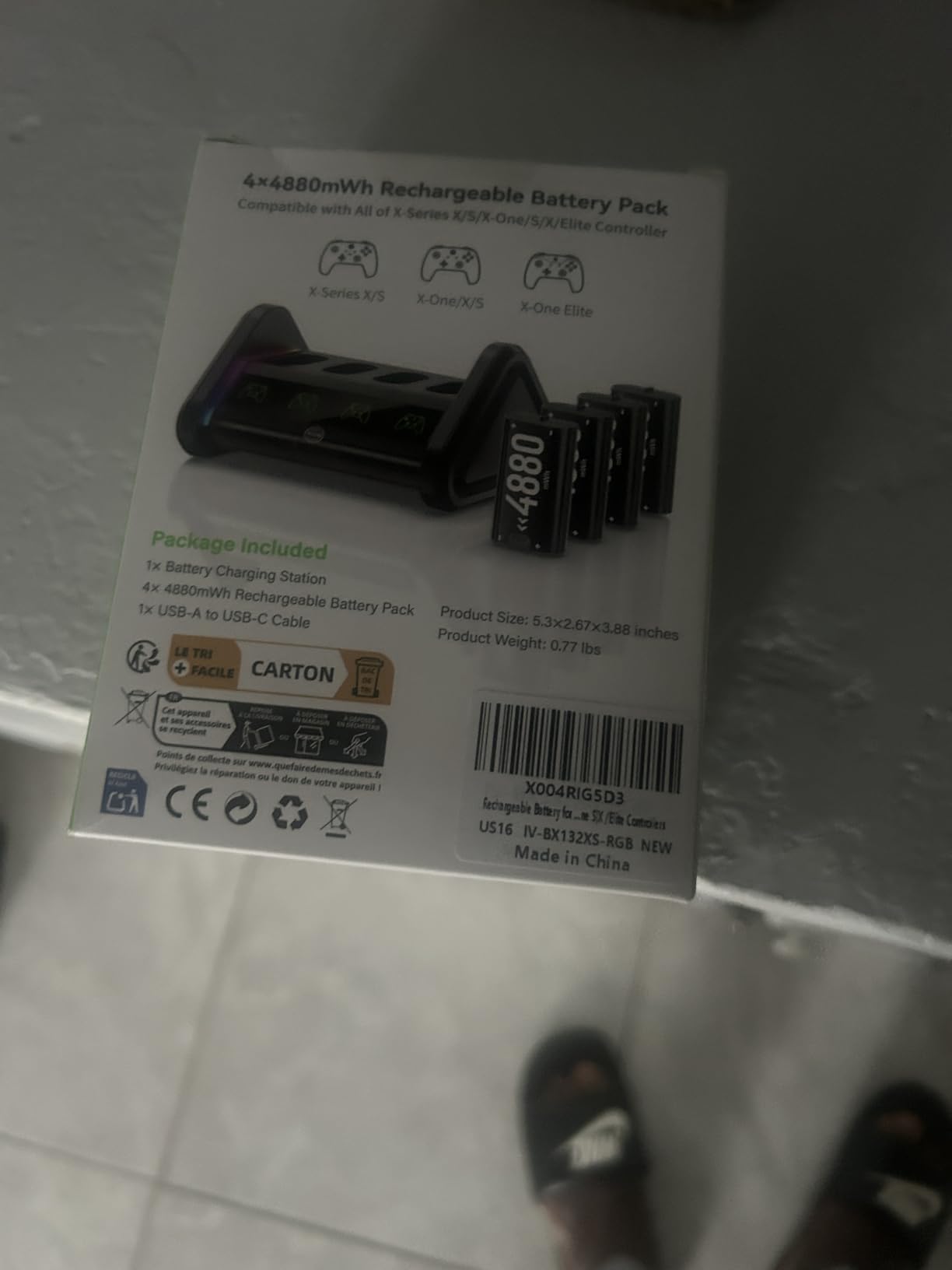 OIVO charging station LED indicators