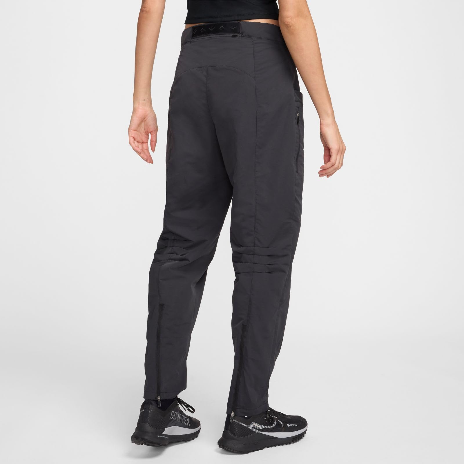 Nike Damen Repel-Laufhose Nike Trail Repel-Laufhose mit Mittelhohem Bund (Damen)