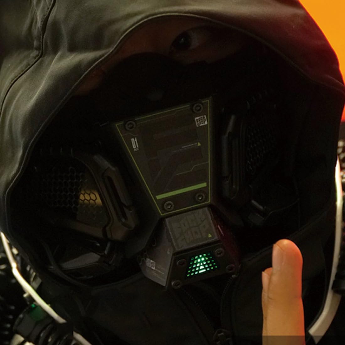 Halloween Costumes for Men, Future Punk Half-Face Mask Role-Play Costume Prop for Halloween Cosplay Party (Illuminated Version)