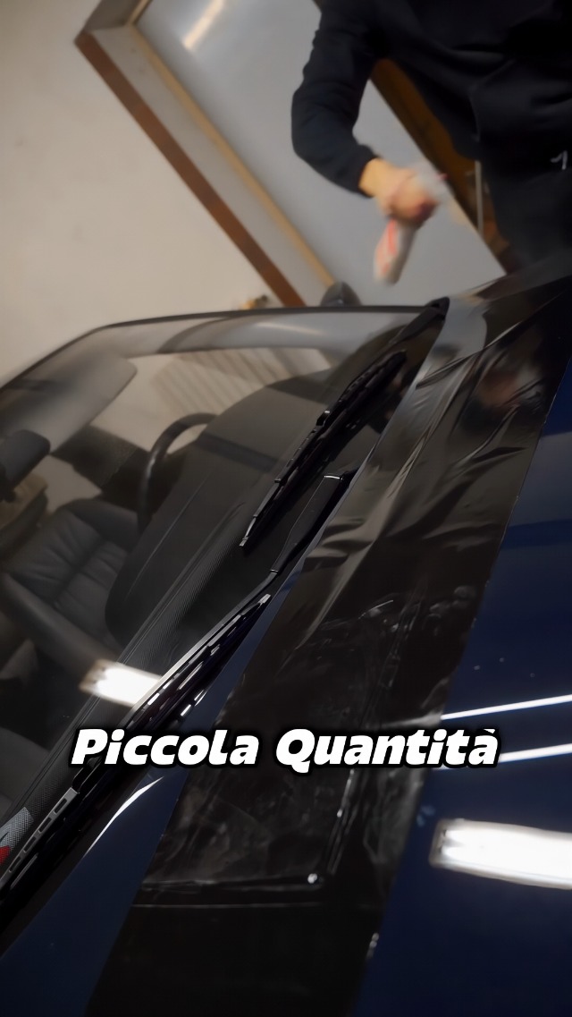 Fascia Parasole Universale Per Auto Simoni Racing - Nero, 150x24 Cm, Adesiva E Resistente - Foto 1