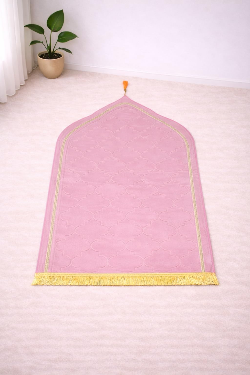 Premium Velvet Aasan/Prayer/Meditation Janamaz For Namaz Muslim|44X27 Inch,Laser Cut -Pink, Rectangular