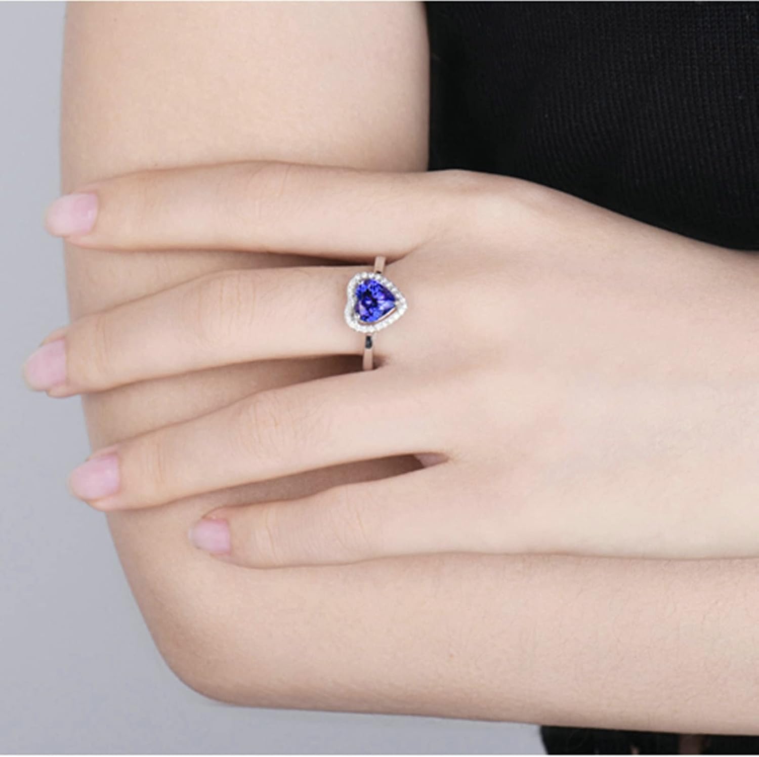 18K White Gold Rings 1.4ct Heart Shape Tanzanite with 0.1ct Diamond Engagement Ring for Girls