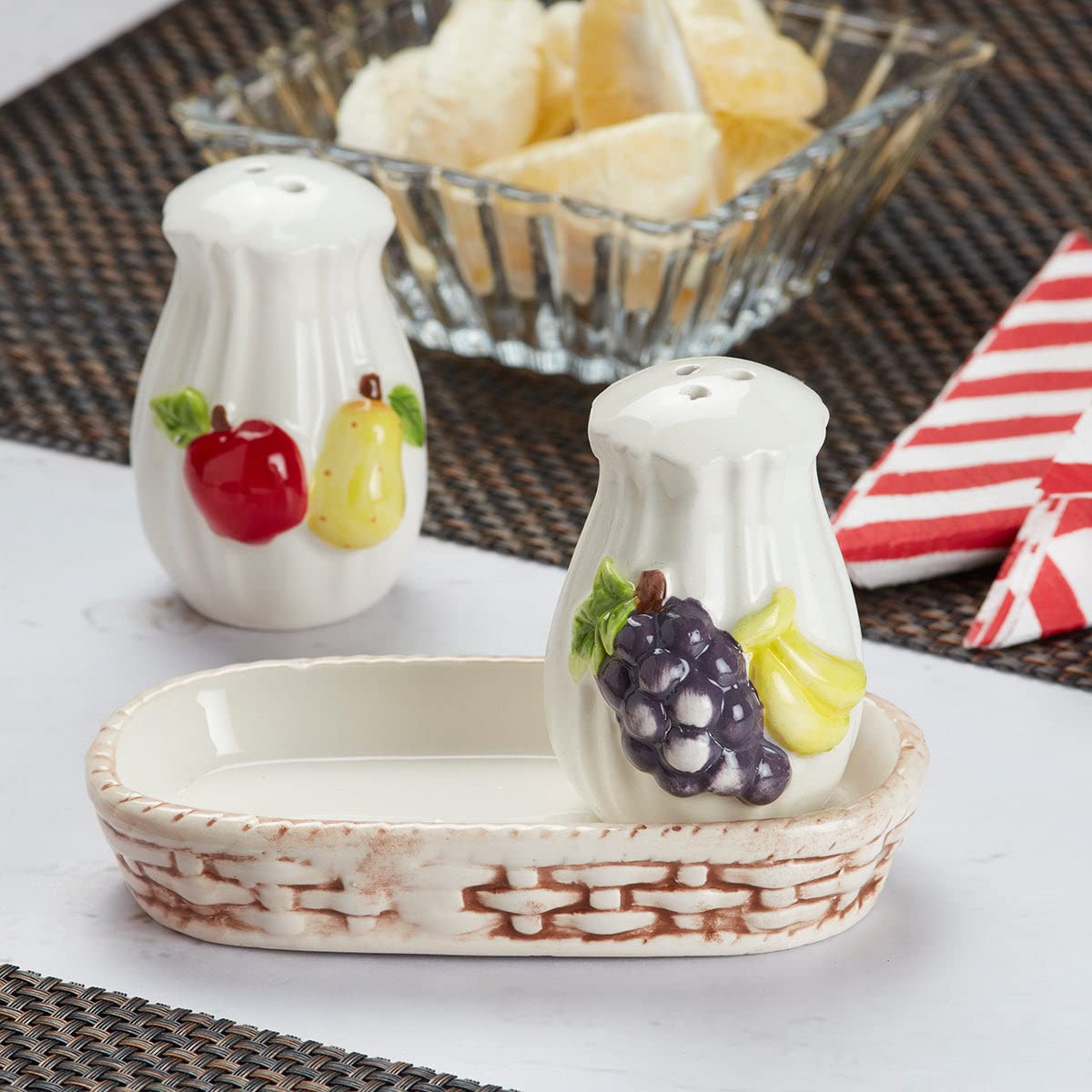 Kookee Ceramic Salt & Pepper Shakers - Funky Design -2 Kookee Ceramic Salt & Pepper Shakers - Funky Design -2