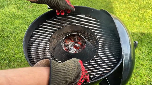 Amazon.com : onlyfire Stainless Steel Charcoal Briquet Holder, BBQ