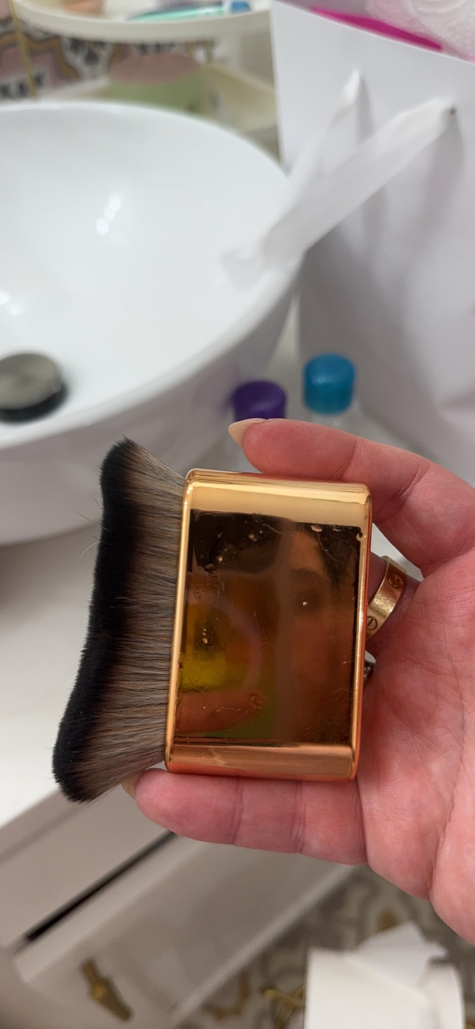 Yoseng Self Tan Brush - Rose Gold Kabuki Brush for Body, Face & Hands - Vegan, Streak-Free Application, Multi-Use for Self Tanner, Sunscreen, Body Lotion