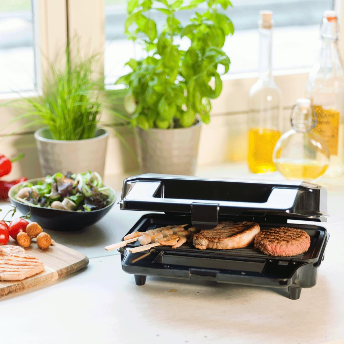 Bestron Antihaftbeschichteter 3-in-1 Sandwich-Kontaktgrill, 900 W, Schwarz, 29,5 x 20 cm