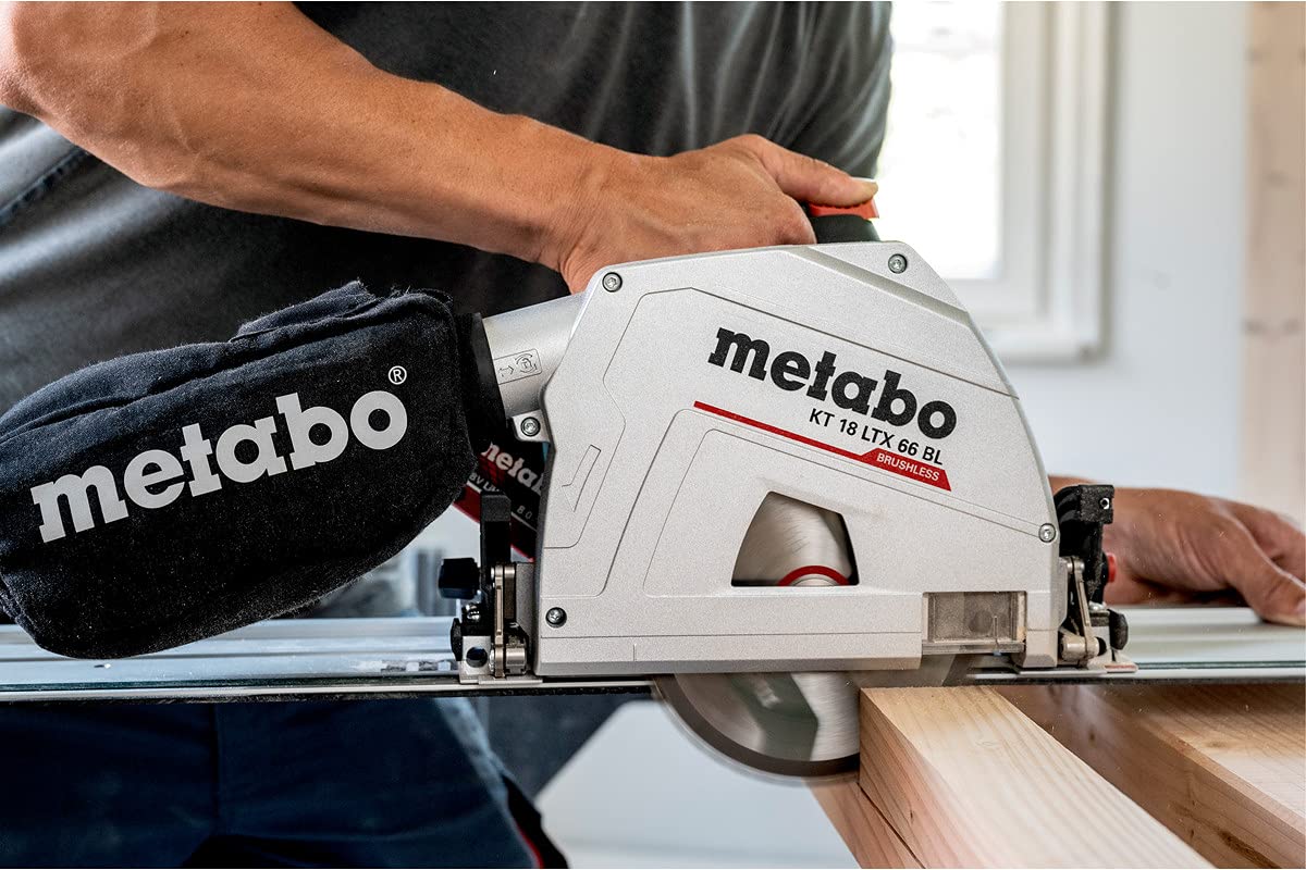 Metabo Set KT 18 LTX 66 BL Scie circulaire plongeante sans fil 18 V – MetaBOX 340 avec rail de guidage FS 160 – 691172840