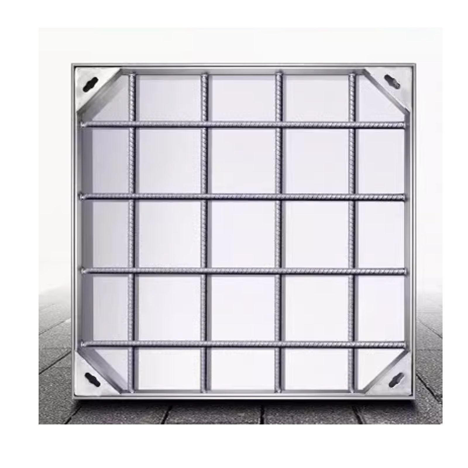 Tapa de registro galvanizada transitable y resistente para patios
