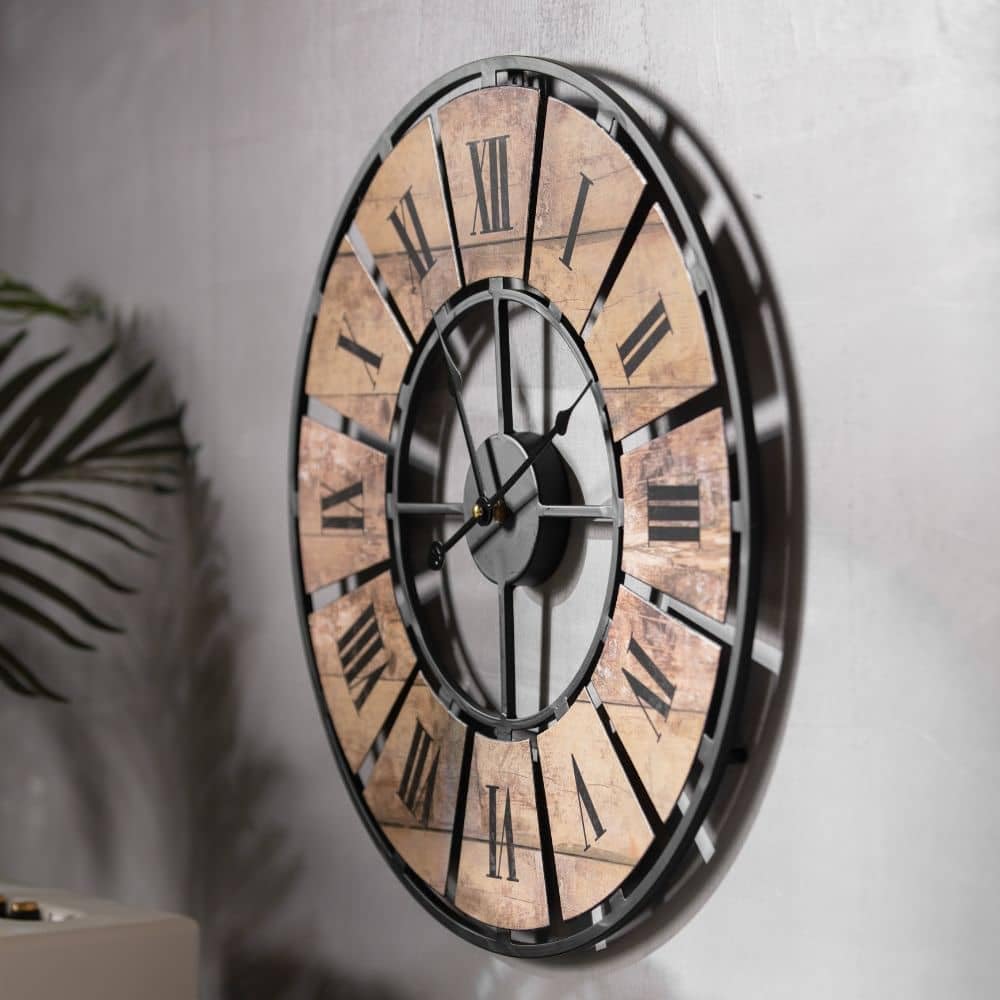 K&L Wall Art Reloj de pared grande vintage, metal y palé, sin ruido de tictac, moderno XL, números romanos (metal, aspecto de madera, 50 cm, madera antigua)