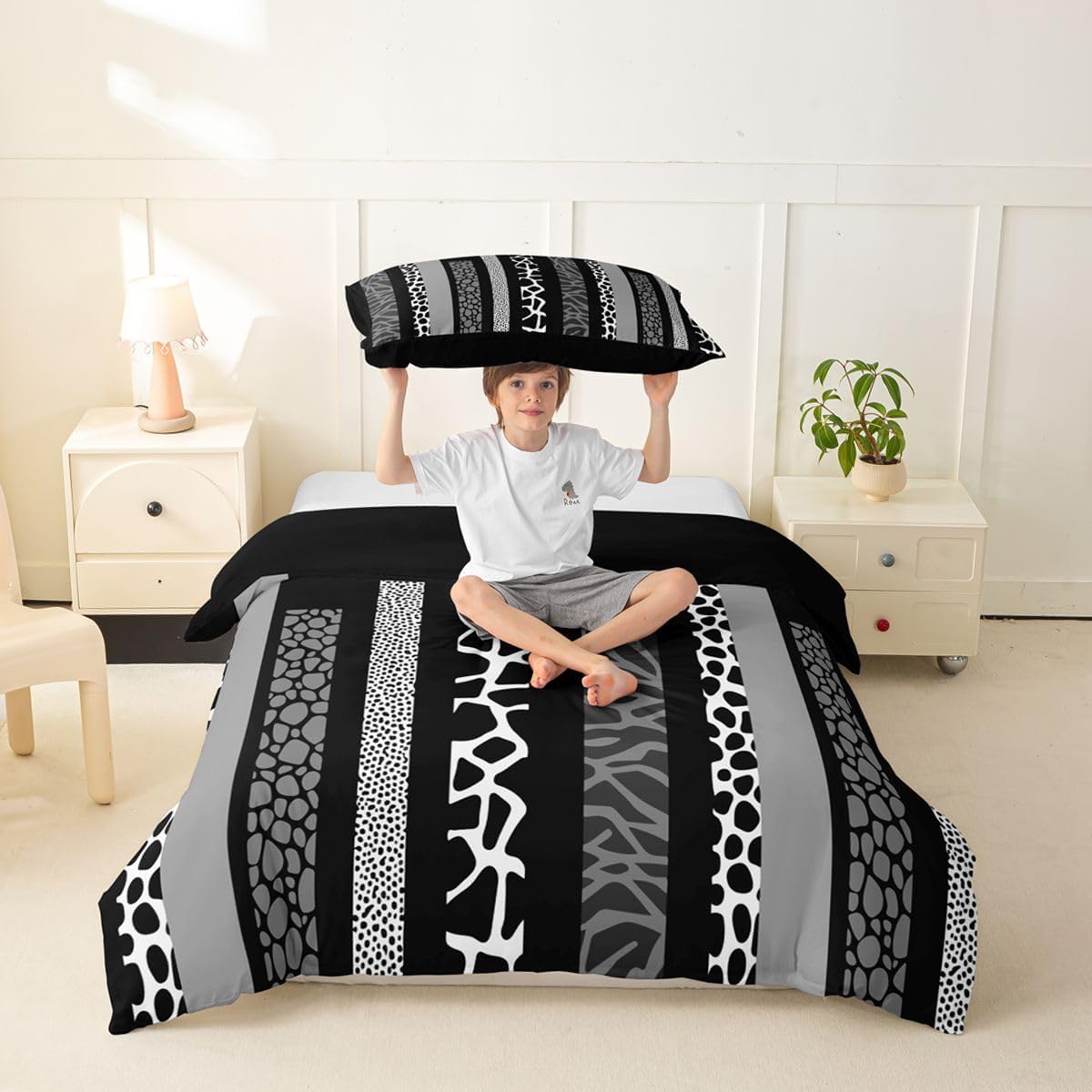Feelyou Leopard Duvet Cover Toddler Size Leopard Print Bedding Set Breathable Soft Stripes Comforter Cover 2Pcs Safari Bedroom Decor Grey White Black