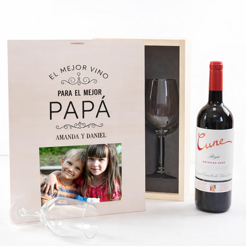 CALLE DEL REGALO Kit de Vino Personalizado con Cune Crianza, Copas de Vino y Caja de Madera con Foto (Con foto y texto)
