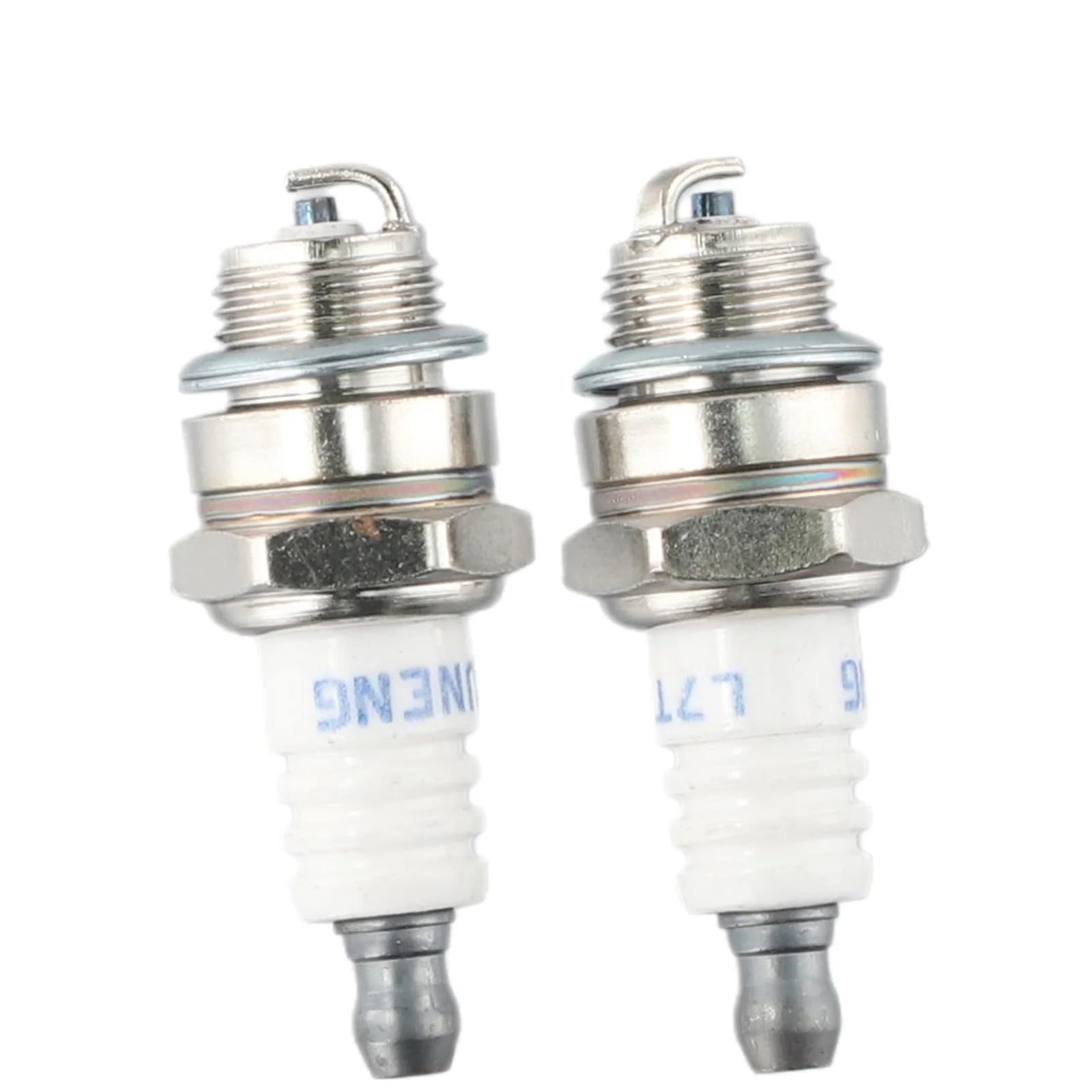 Bougie d'allumage L8RTF pour réparer un moteur qui ne démarre plus