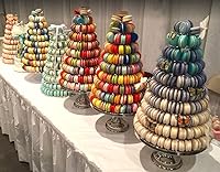 Vista 6 de Macarons Gift Box of 24 - Strawberry French Macarons, Gourmet Cookie Gift Box, Macaroon