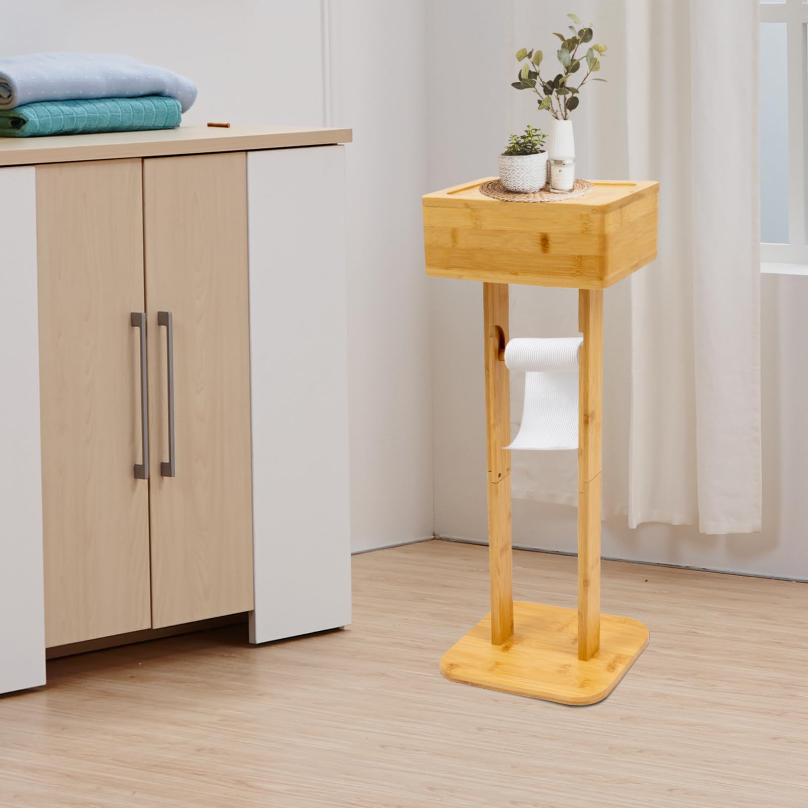 Portarrollos de papel higiénico de bambú con caja de almacenamiento, altura aprox. 65 cm, color natural, ahorra espacio para baño y WC, incluye estante y compartimento para rollos de repuesto con tapa