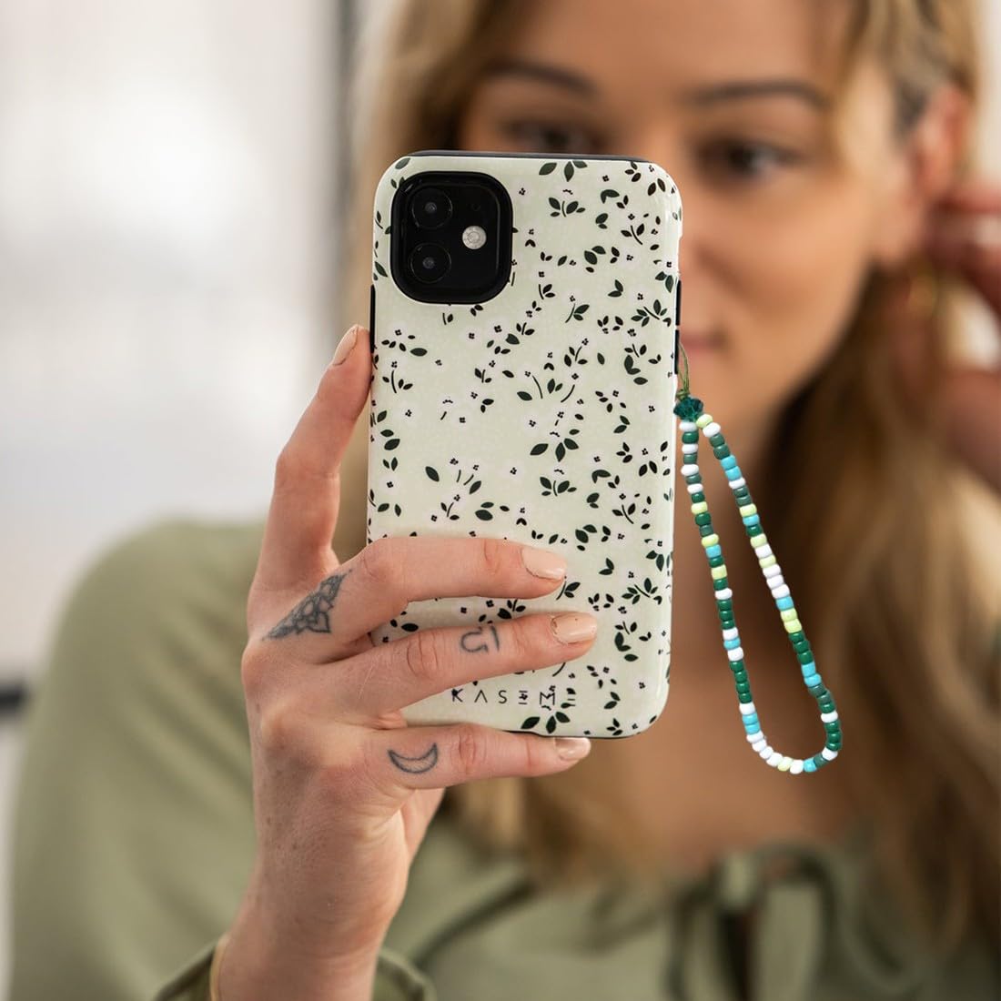 BEEFLYING 2 pezzi cinturino da polso con cordino e perle di vetro per telefono cellulare custodia per telefono alla moda, portachiavi, decorazione portafoglio e ciondolo per donne e ragazze