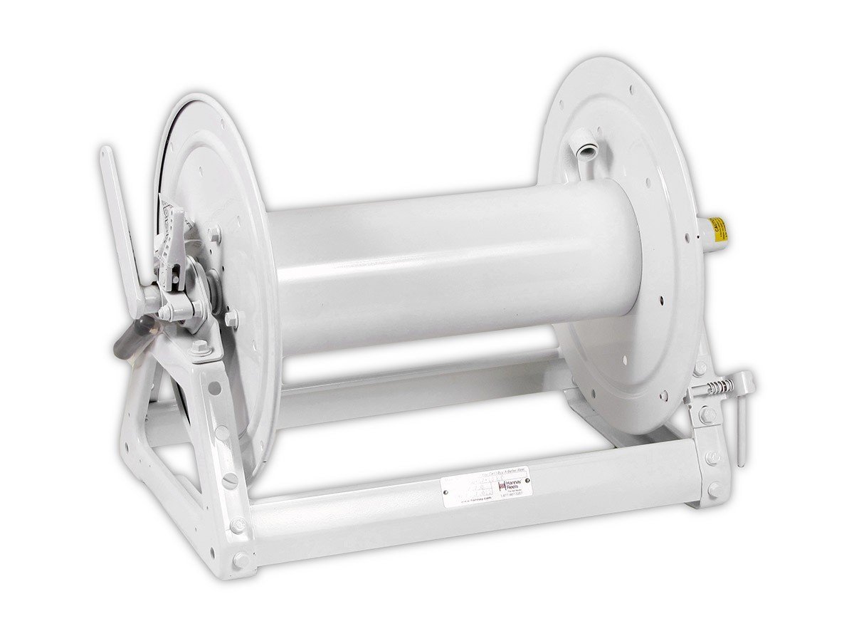 Hannay Reels Series 1500 Live Hose Reel, 1/4" x 500' Hose Capacity, Max 3000 psi, Crank Rewind