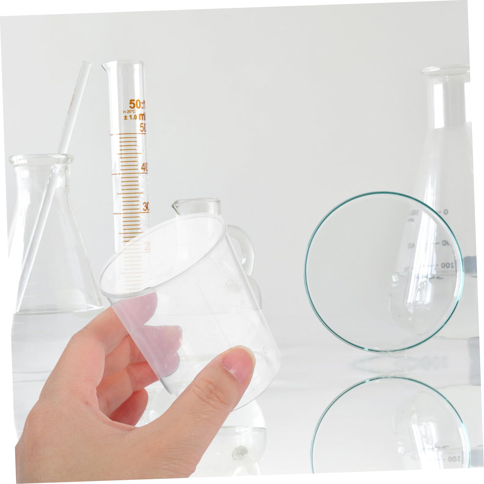 CAXUSD 30pcs Square Measuring Cups Lab Beakers Food Grade Abs Material for Accurate Measurement in Science Experiments