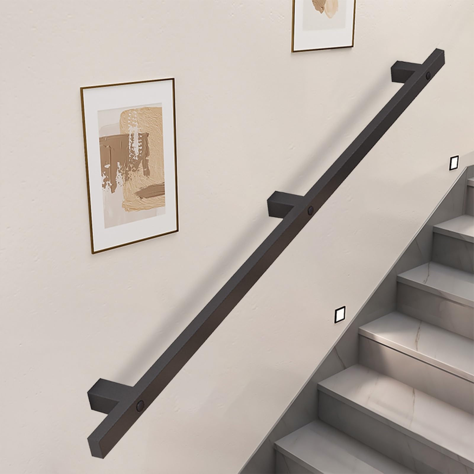 Rampe d'escalier murale pour éviter les chutes sur marches extérieures