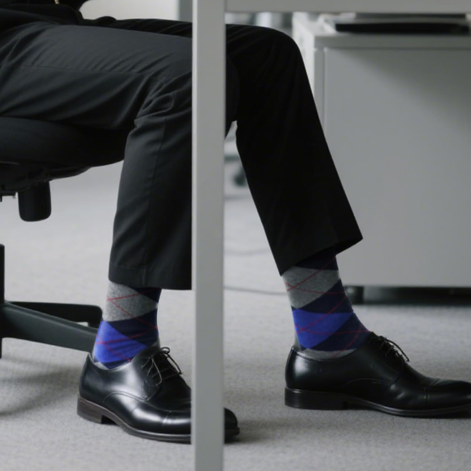 Meias masculinas até o tornozelo de algodão sólido canelado clássico cor pura Argyle para homens novidade tamanho feliz 9-12 em promoção! Veja a oferta e mais achadinhos de Moda íntima 5 Hoje é o melhor dia para comprar Meias masculinas até o tornozelo de algodão sólido canelado clássico cor pura Argyle para homens novidade tamanho feliz 9-12 com aquele preço maroto! Promoção! Aproveite a oferta! 5