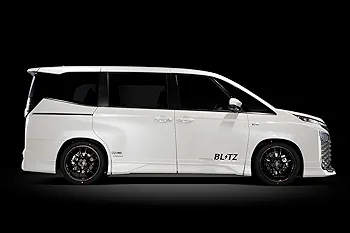 BLITZ 車高調　フロントのみ トヨタ　ノア 80 最終値下げ BLITZ 車高調 フロントのみ トヨタ ノア 80 最終値下げ - メルカリ