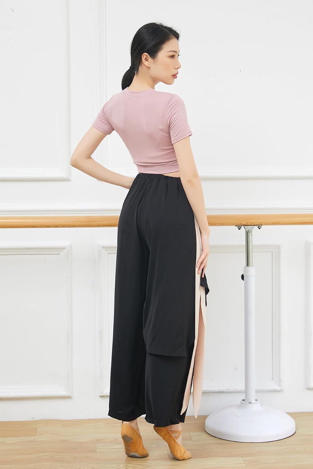 Angcoco Women's Elegant O Neck Long Sleeves with Thumb-Hole Tops