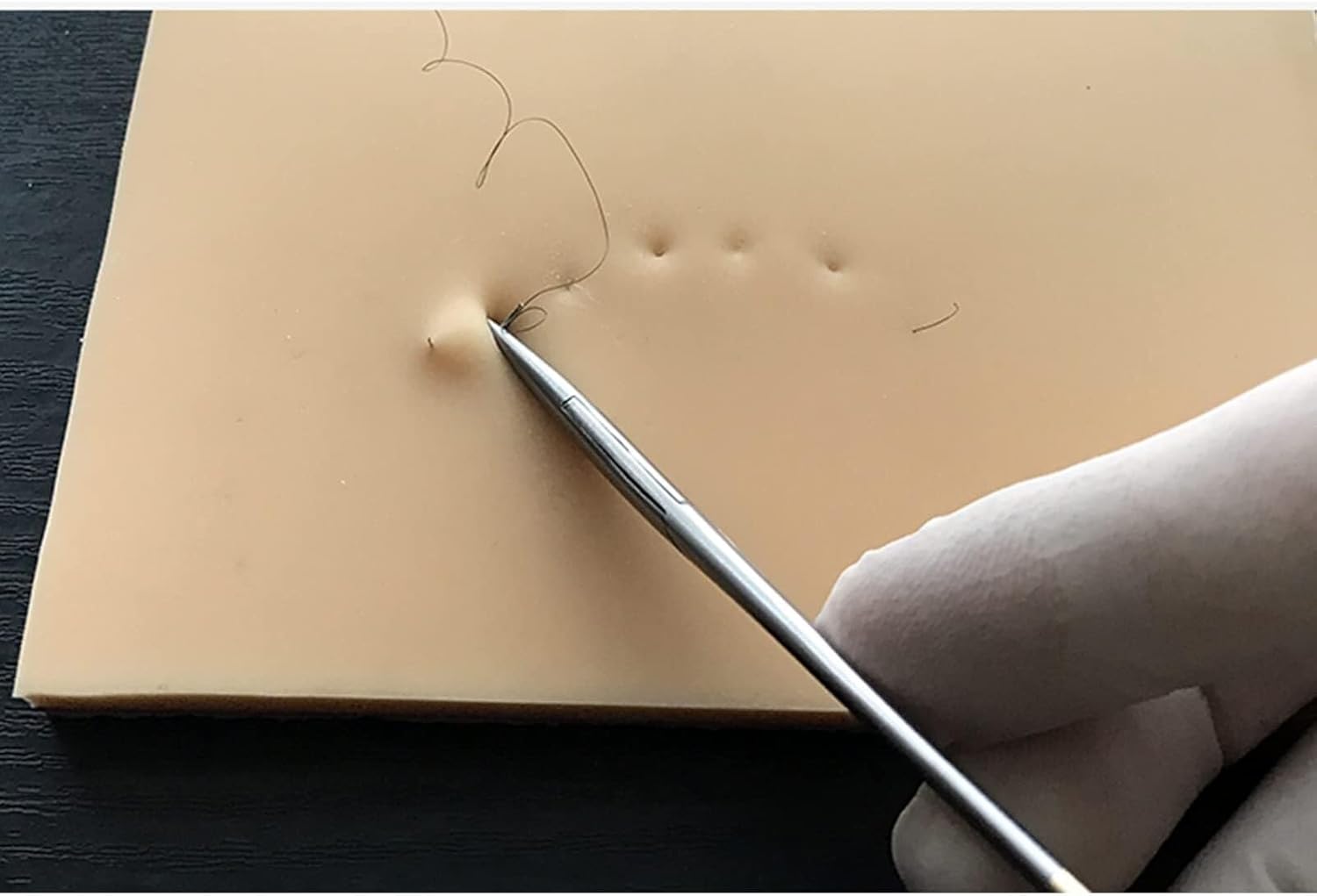 Suture Skin Training Model, Double Eyelid Silicone Training pad Model, Reusable and Durable Suture pad for Nurses and Medical Students