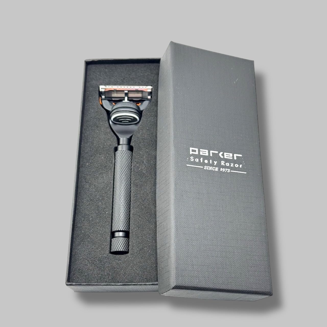 Parker Fusion-Compatible Razor with Black Metal Handle and Textured Grip