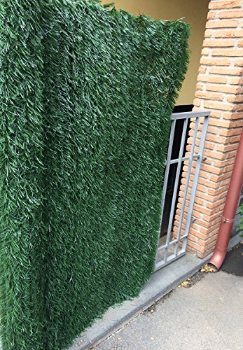 Si lava con un getto d'acqua e non servono attrezzi per montarla. In omaggio nella confezione sono incluse 24 fascette di nylon di mm 3,5 x 200