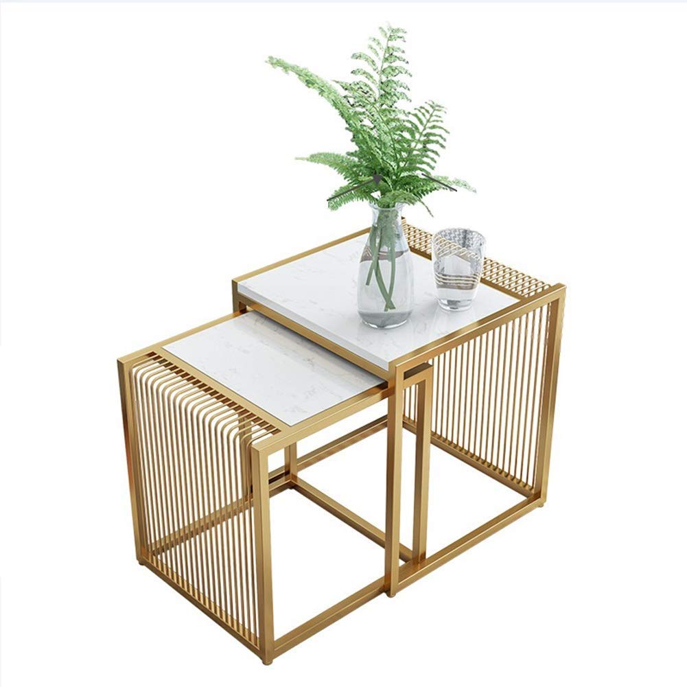 Table basse ronde en marbre pour salon chaleureux