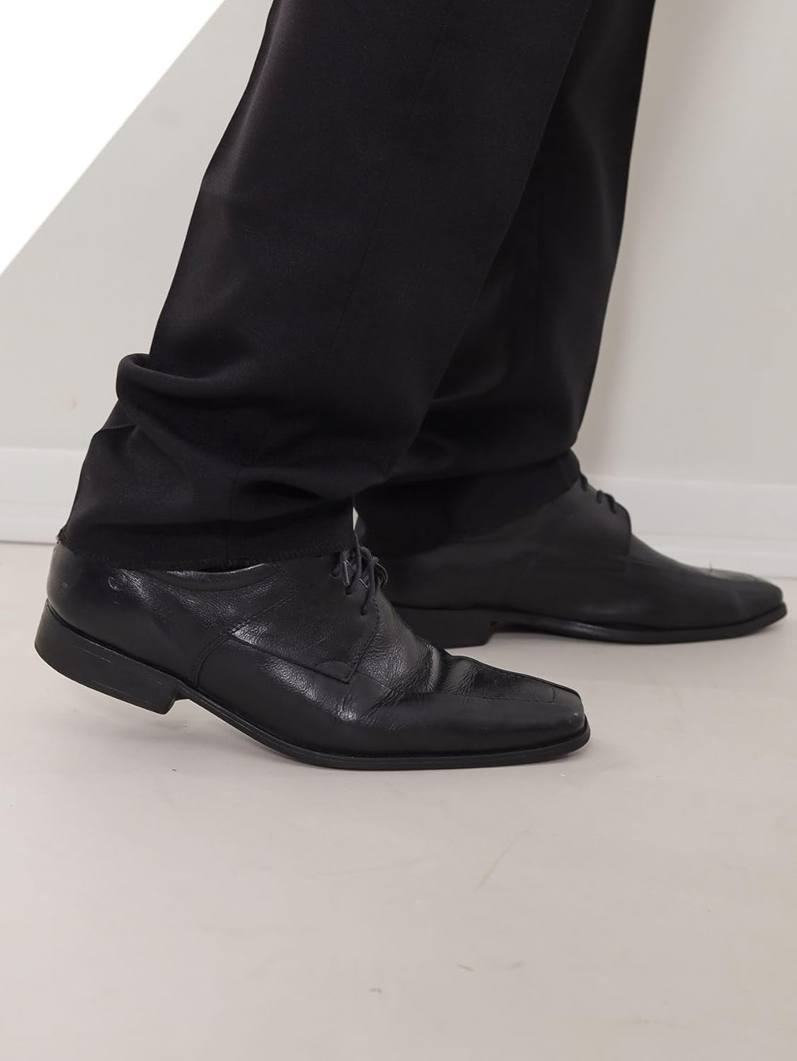 Calça Social Masculina Slim Oxford Calça de Terno Social Preto em promoção! Veja a oferta e mais achadinhos de Calças 4 Hoje é o melhor dia para comprar Calça Social Masculina Slim Oxford Calça de Terno Social Preto com aquele preço maroto! Promoção! Aproveite a oferta! 4