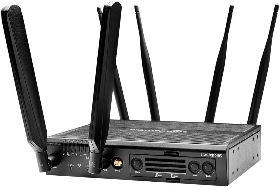 CradlePoint Advanced Edge Router 2200 (AER2200-600M) with 1 Year NetCloud Essentials & 24x7 Support