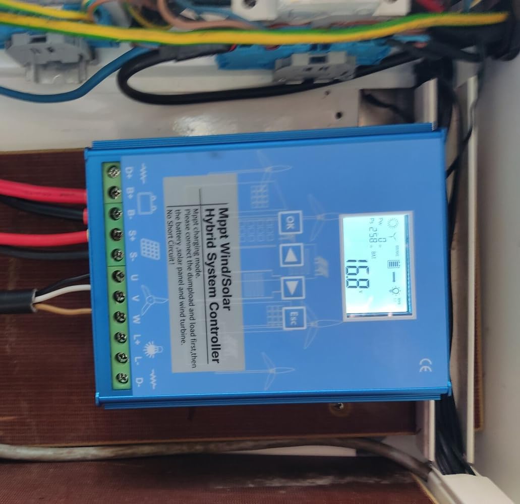 MPPT Wind Solar Hybrid Laderegler 2000W,24V 48V Automatisch Identifikation, Booster Solarregler Batterieregulator für Off Grid,LCD-Display mit Bluetooth Module APP
