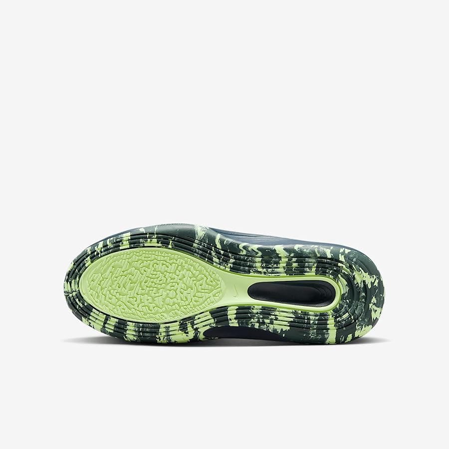 Amazon.com | Nike IsoFly Big Kids' Basketball Shoes (FN4384-401