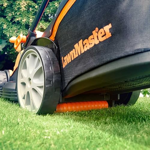 LawnMaster 1800W Electric Lawn Mower with 40cm cutting width, ideal for larger lawns, with rear roller and mulching function, 2 year guarantee - Image 3