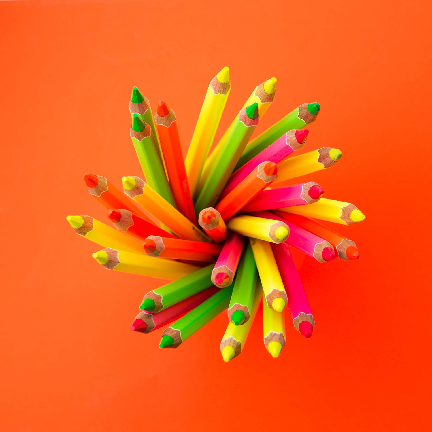 Caran d'Ache Classic - Matite colorate maxi Fluo, confezione da 28 pezzi