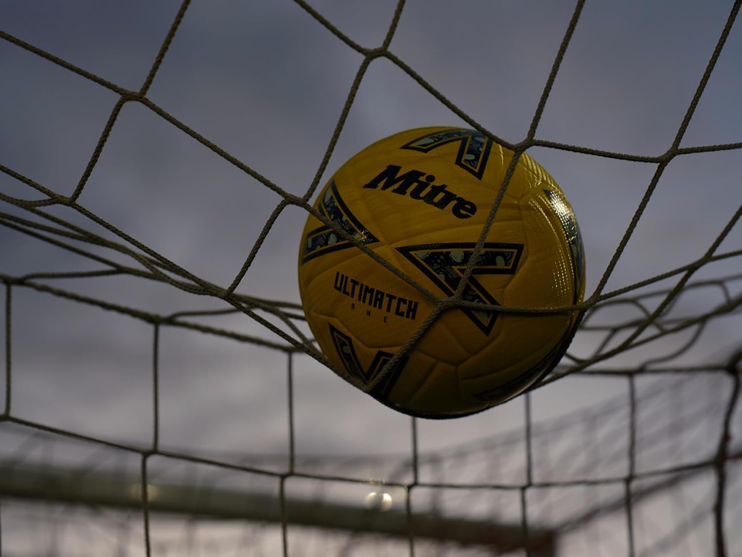 Mitre Ultimatch Fußball | verbesserte Ballkontrolle