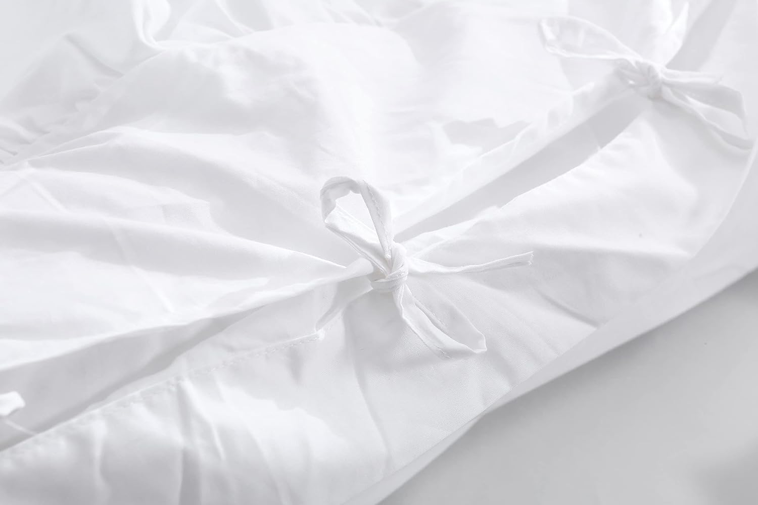 White Queen Duvet Cover with Ruffles and Lace Quilt Cover Egypt Cotton 90x90 Inch 1 Pieces Solid(Not Include Pillowcases and Insert)