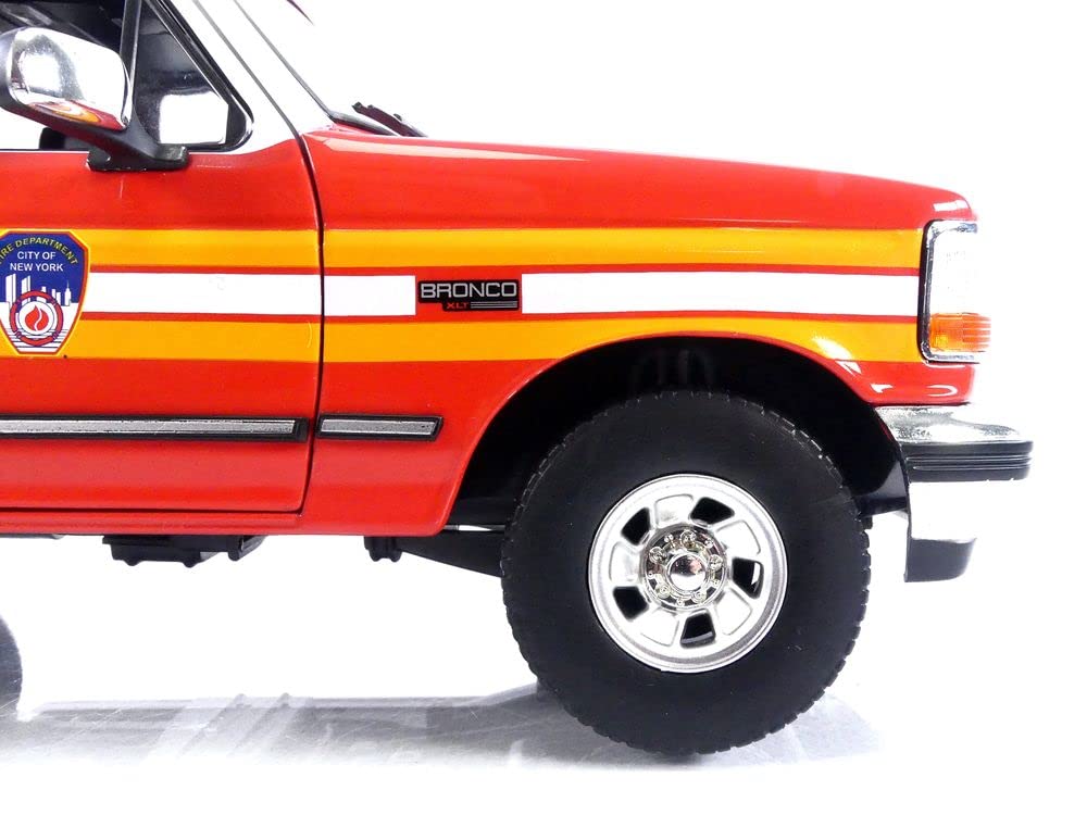 Amazon.com: Greenlight Artisan Collection 1996 FDNY Ford Bronco 1