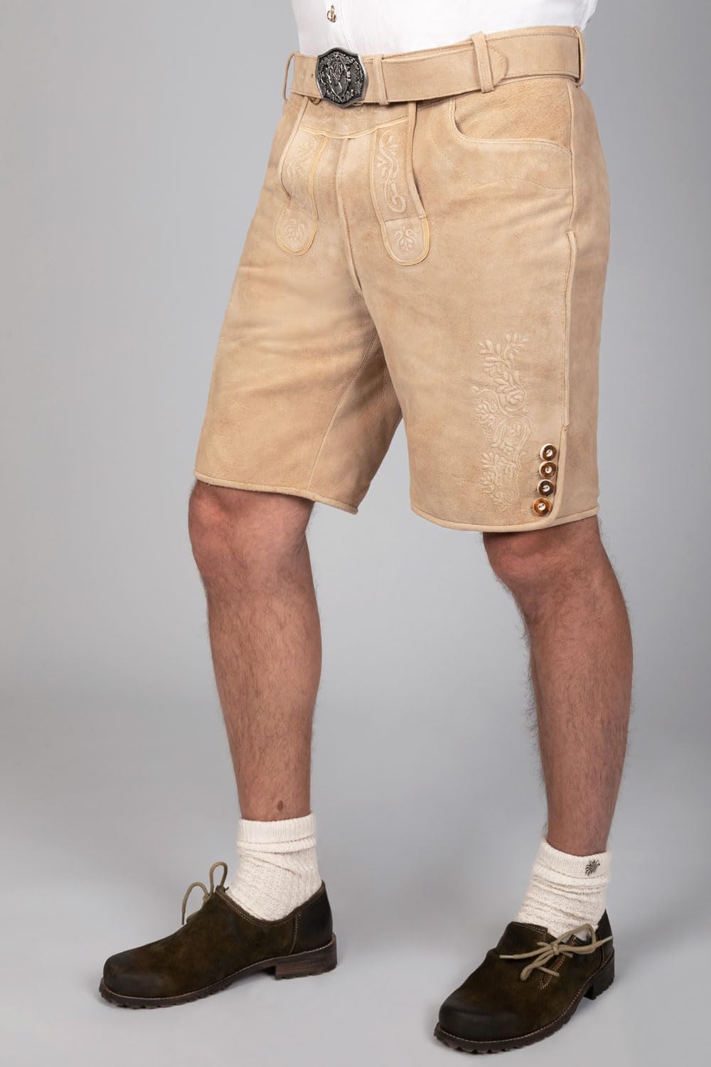 Edelnice Trachtenmode Kurze Wildbock Lederhose Balthasar hell beige mit Stickerei