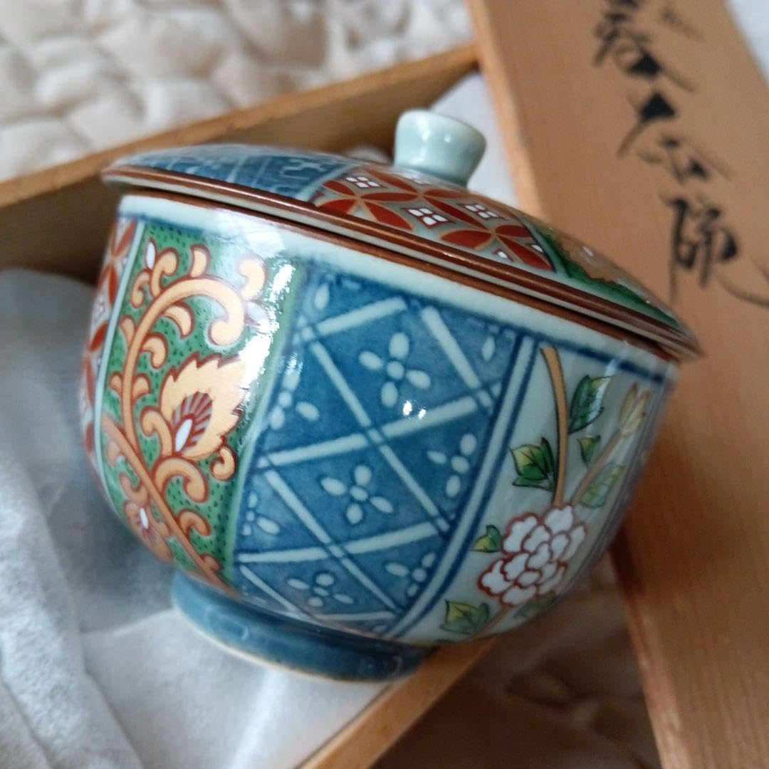清水焼　平安壱楽　赤濃牡丹唐草 徳利✖️2個、お猪口✖️5個 Amazon.co.jp: 清水焼 平安壱楽 赤濃牡丹唐草 徳利2個お猪口5個