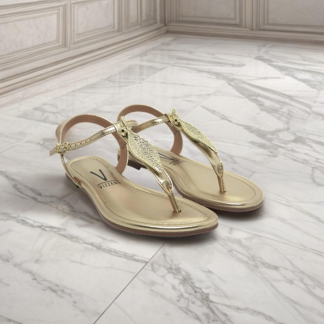 Sandalia Feminina Rasteira Casual Dourada Dia a Dia Vizzano em promoção! Veja a oferta e mais achadinhos de Sandálias 7 Hoje é o melhor dia para comprar Sandalia Feminina Rasteira Casual Dourada Dia a Dia Vizzano com aquele preço maroto! Promoção! Aproveite a oferta! 7