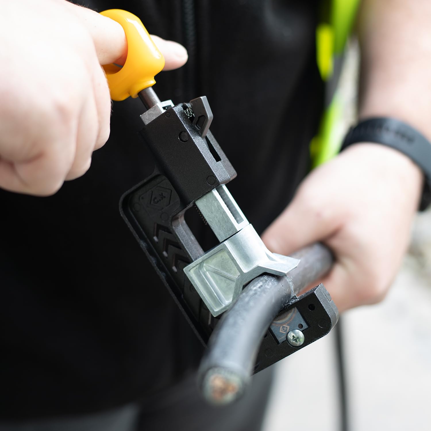 C.K Tools ArmourSlice Evo Armoured SWA, automatyczne ściągacze przewodów elektrycznych z szybkim zaciskiem, narzędzia do ściągania noży dla elektryków, maszyna do ściągania kabli opancerzonych dla