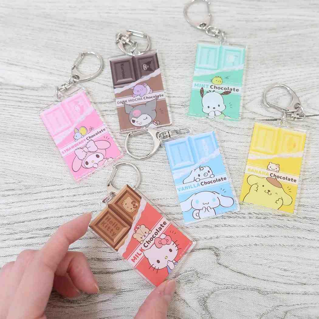 Amazon.co.jp: ハローキティ チョコレート香り付きアクリル