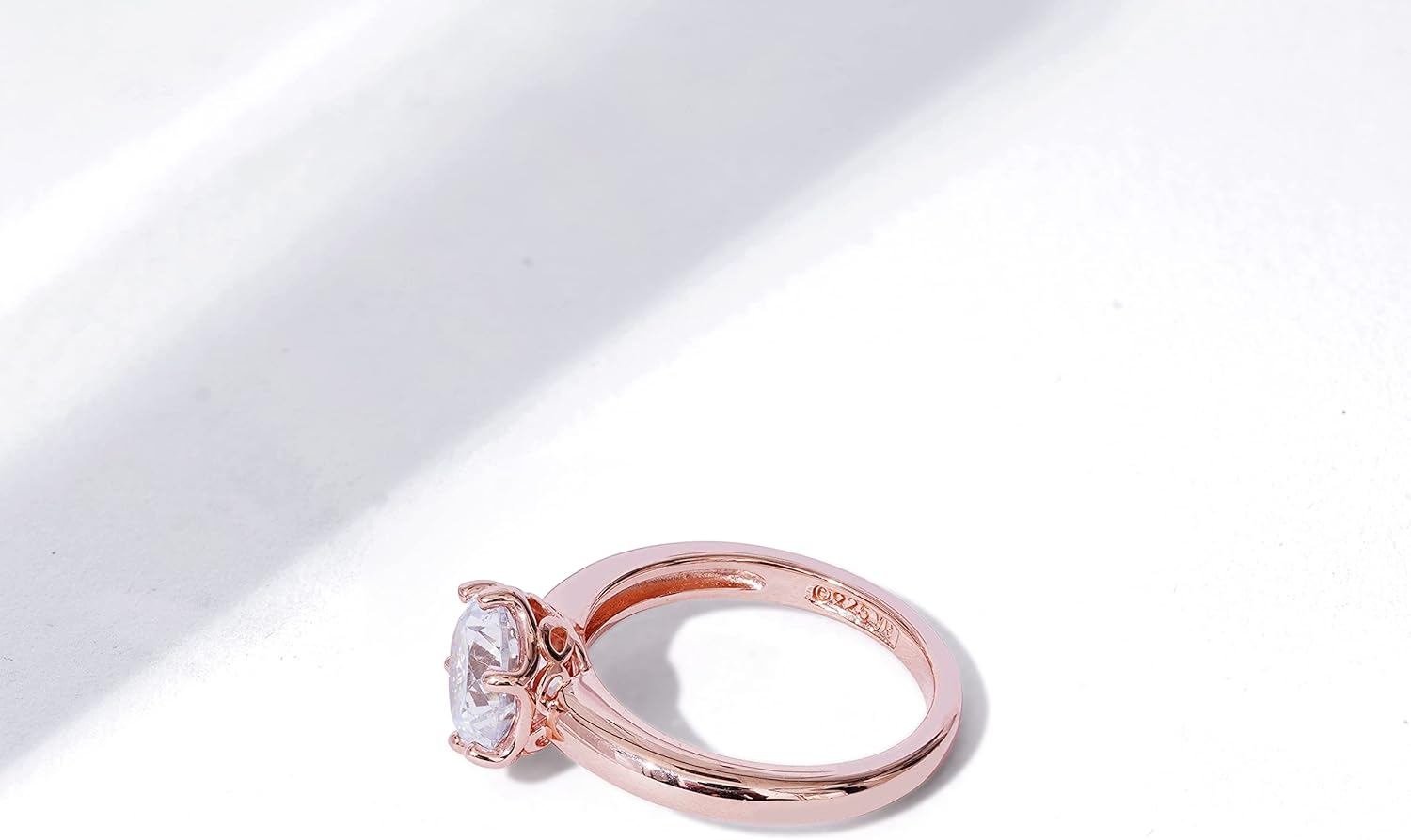 Amazon Essentials Sterling Silver Solitaire Ring set with Round Infinite Elements Cubic Zirconia (previously Amazon Collection)