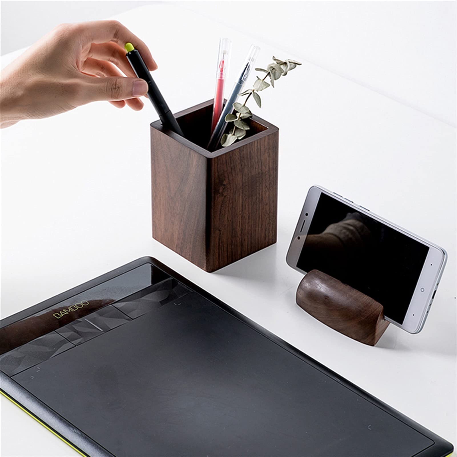 Stifthalter für den Schreibtisch, Schwarzer Walnuss-Stifthalter im chinesischen Stil, Bleistiftbecher, Make-up-Pinsel, Schreibtisch-Organizer