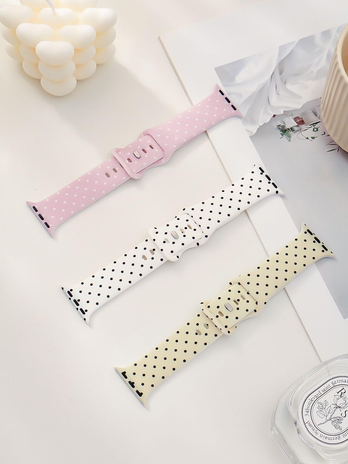 Bracelet de montre esthétique tendance à pois compatible avec Apple Watch 38 mm, 40 mm, 41 mm, 42 mm, 44 mm, 45 mm, 49 mm pour homme et femme, bracelet de sport mignon en silicone souple pour