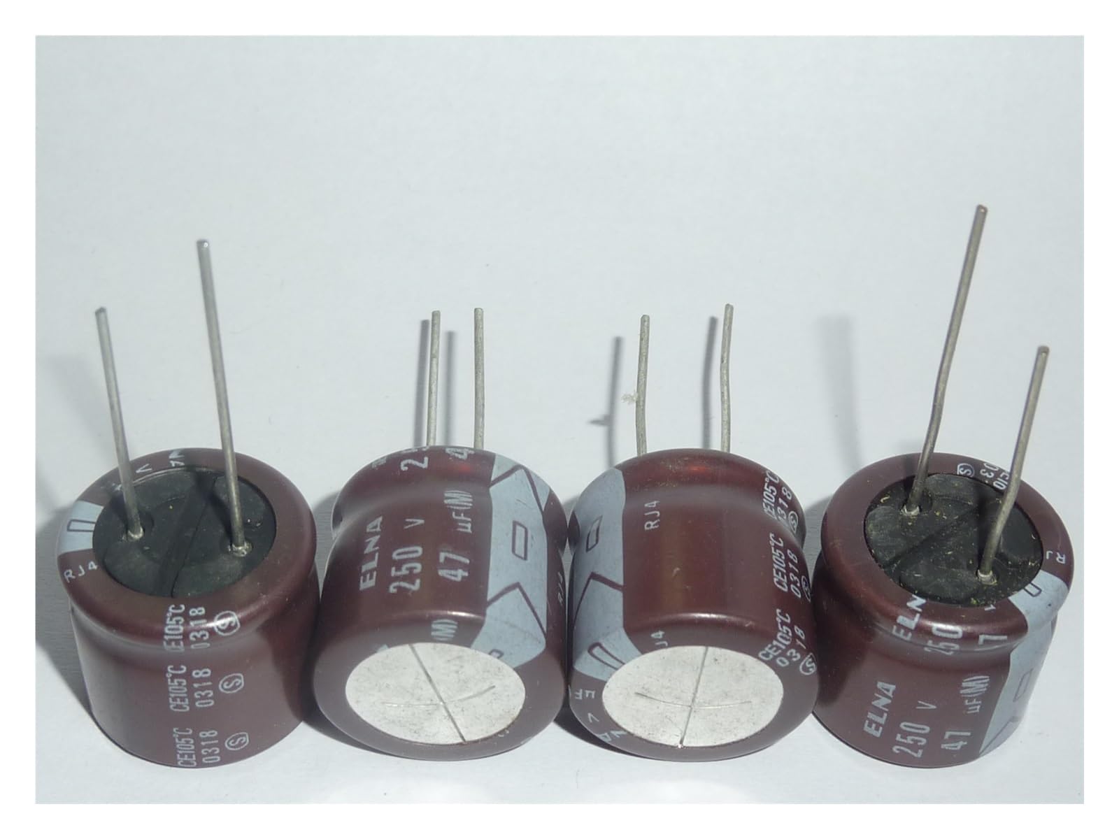 Condensateur Audio 250V47uF pour supprimer le ronflement électrique des amplificateurs
