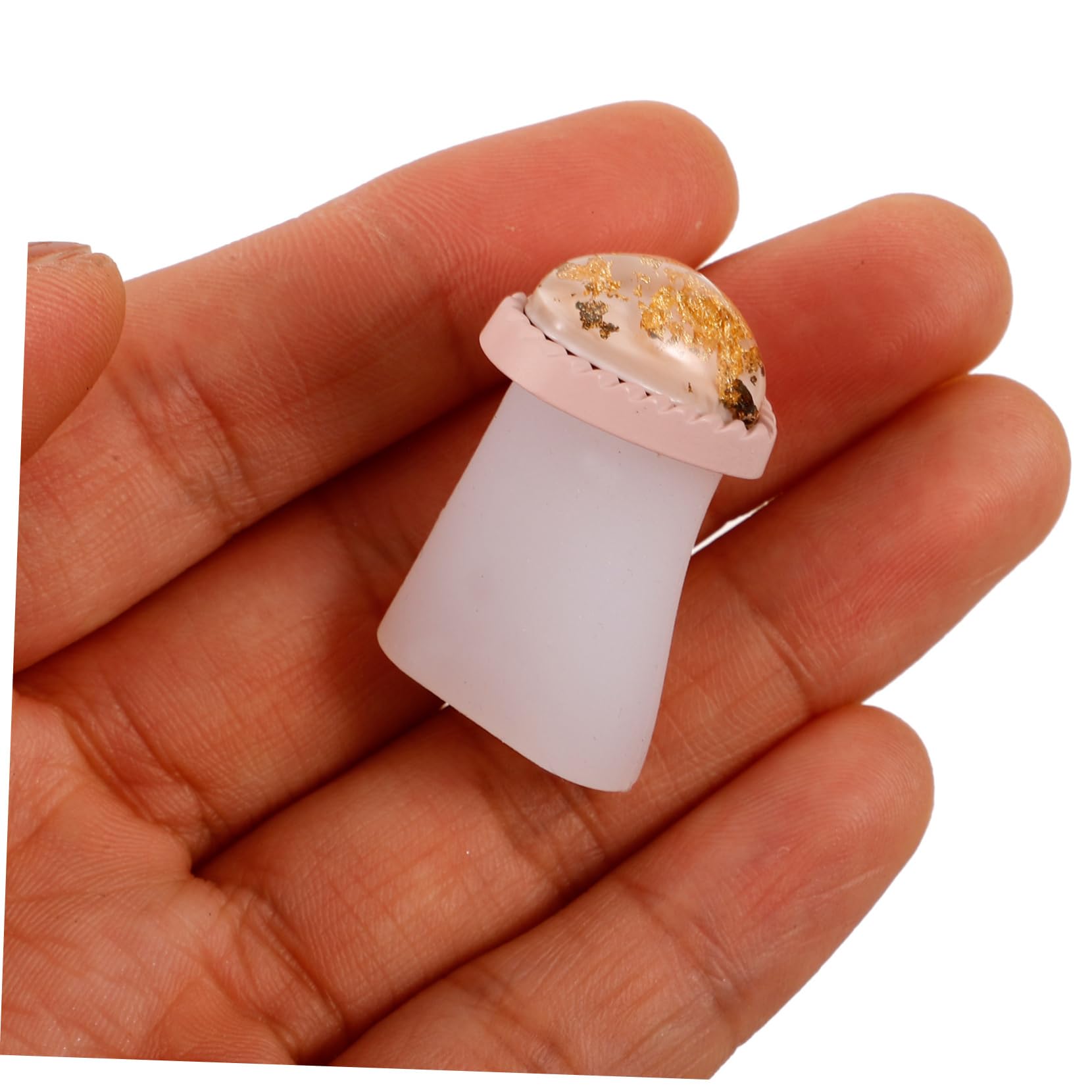 Ipetboom 8Pcs Heart Shape Toe Separators for Nail Polish Soft Pedicure Toe Dividers for Women Candy Color Toe Spacers for Nail Art and Relaxation