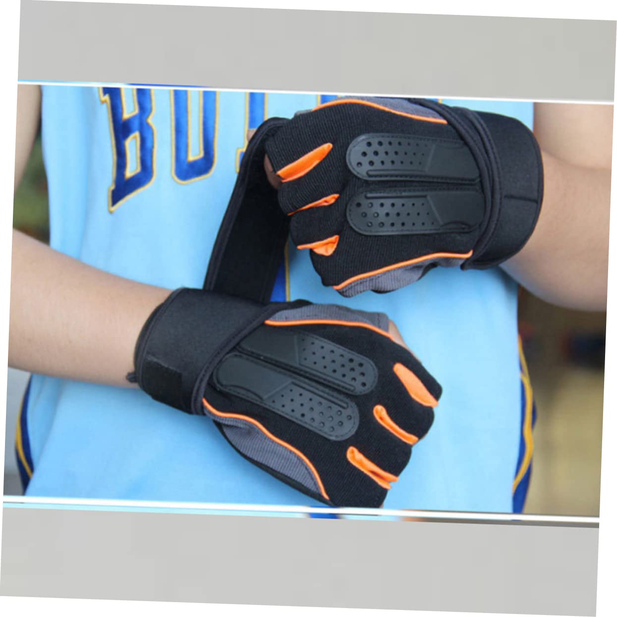 par de guantes de entrenamiento, guantes de levantamiento de pesas, guantes de lntes de mujer, guantes de gimnasio para hombres, guantes deportivos, guantes de ejercicio para hombres mayores